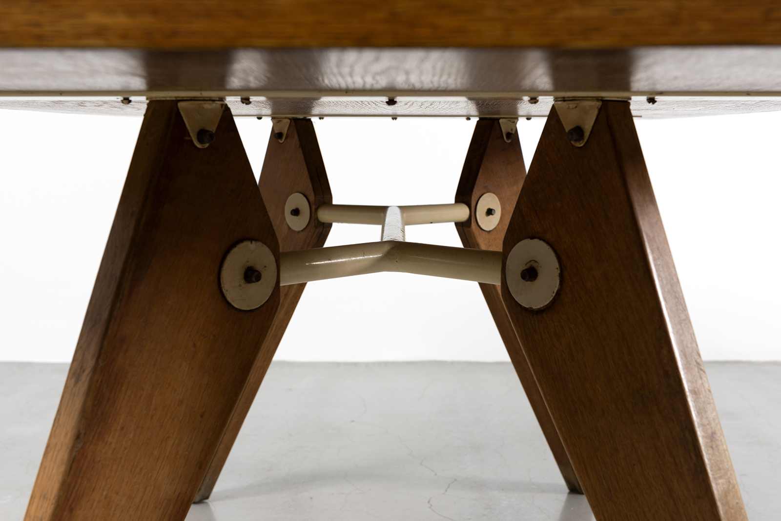 JEAN PROUVÉ - S.A.M no. 502 table, ca. 1951 – Oak and steel tube