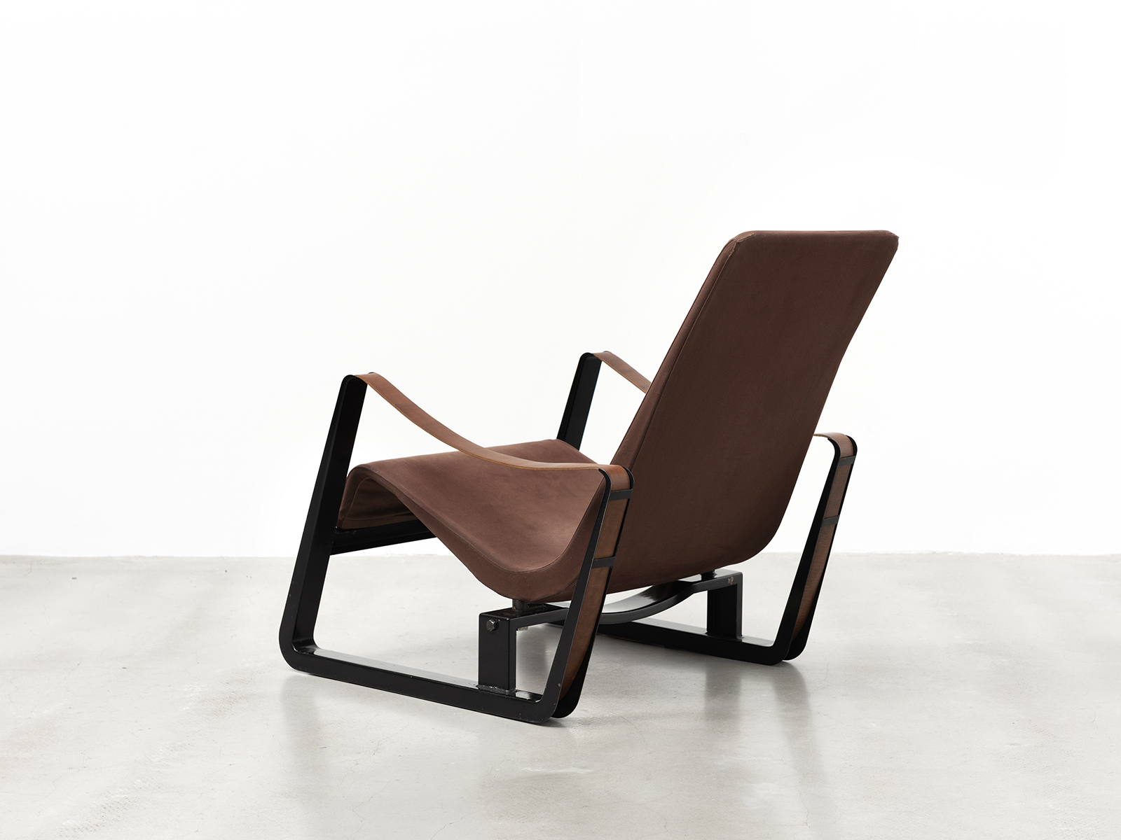 JEAN PROUVÉ - Cité armchair, 1930 – Sheet steel, stretched canvas and leather