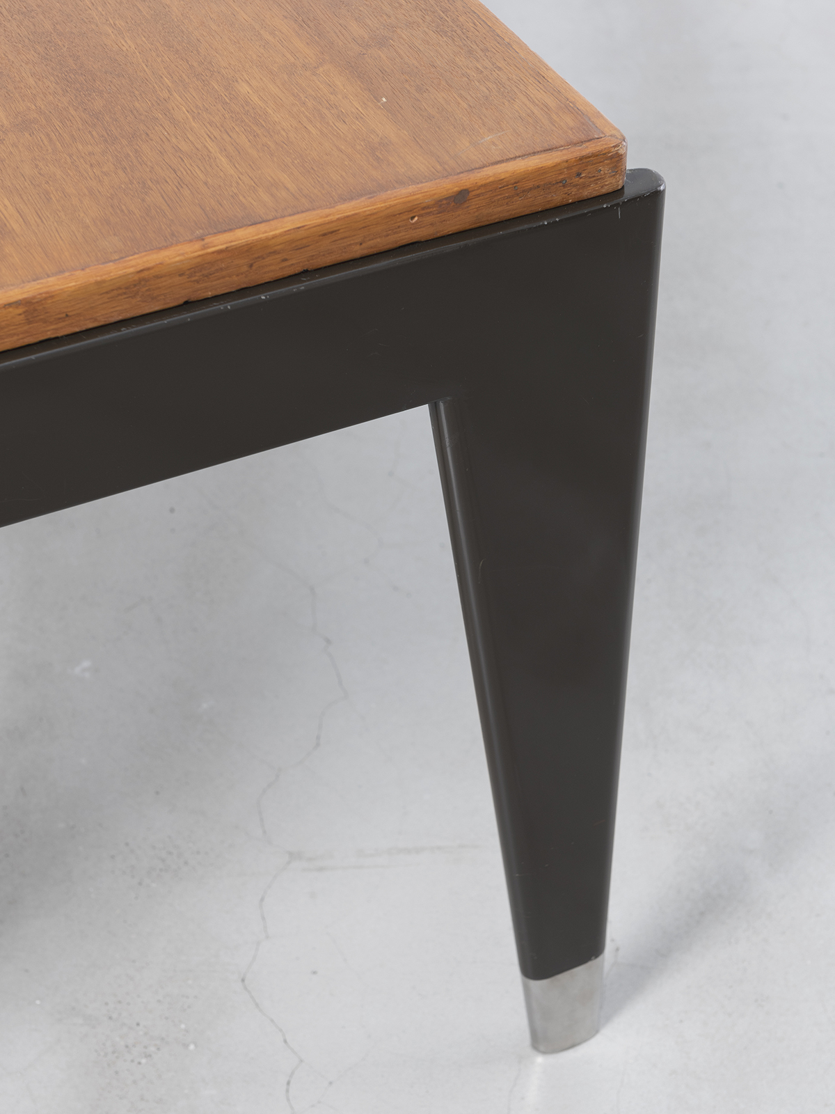 JEAN PROUVÉ - Direction desk, ca. 1950 JEAN PROUVÉ - Direction desk, ca. 1950 – Bent sheet steel, wood and stainless steel