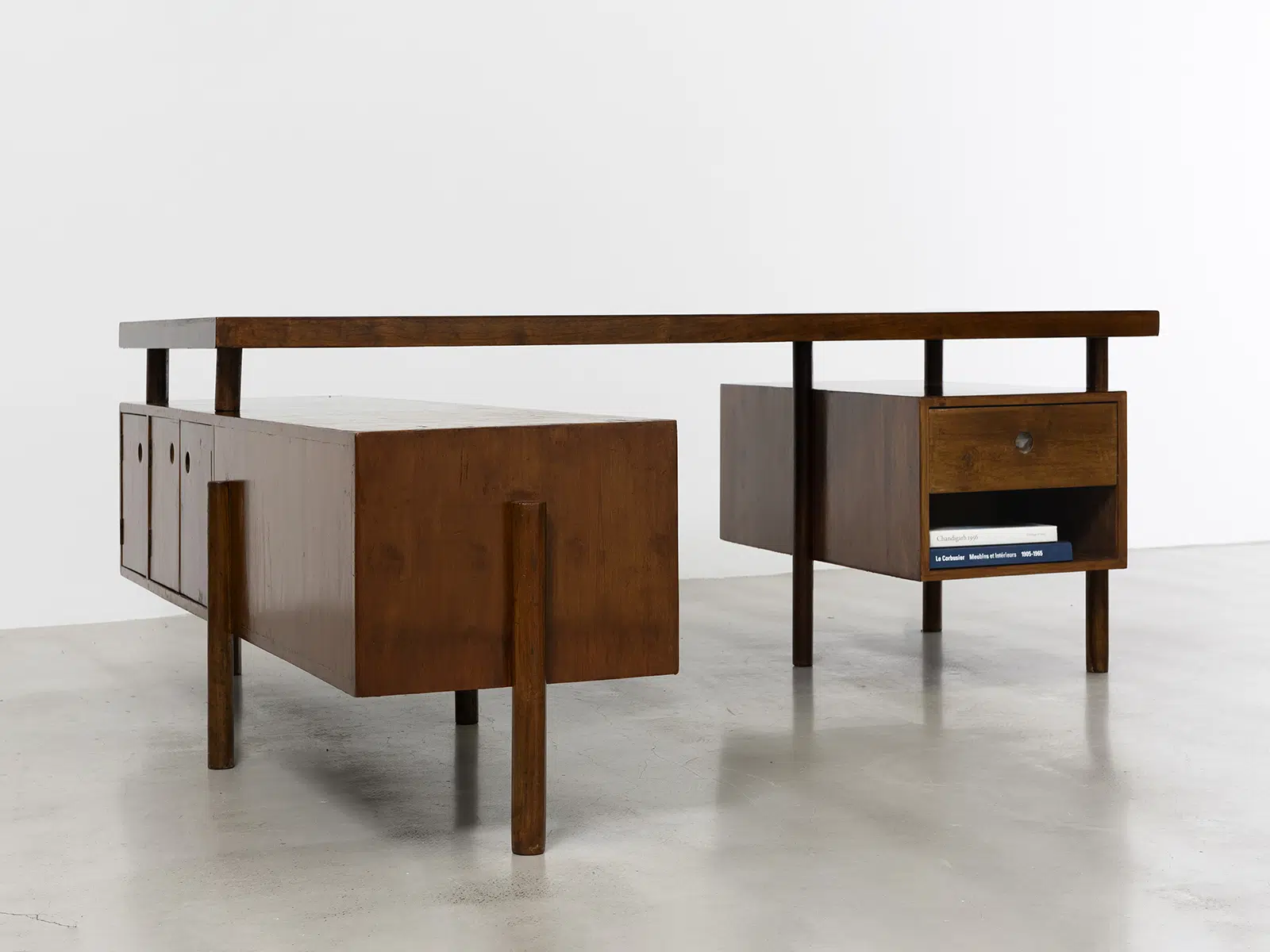 PIERRE JEANNERET - Demountable desk, ca. 1957-58 – Teak et aluminum