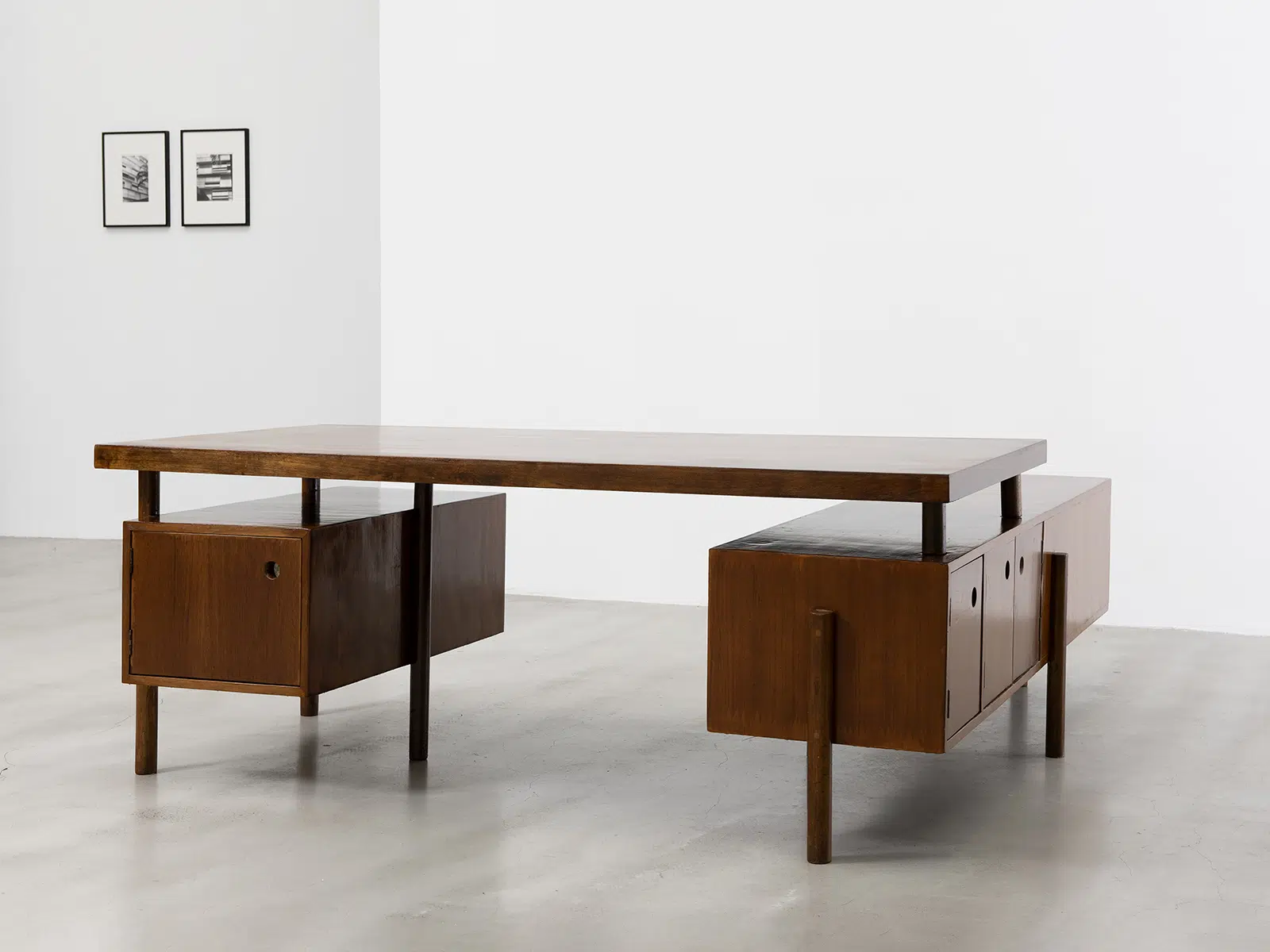 PIERRE JEANNERET - Demountable desk, ca. 1957-58 – Teak et aluminum